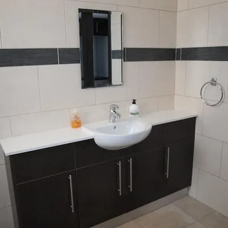 Apartament Amphithea B105 Oroklini